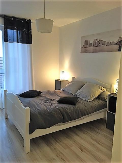 "Bienvenue" Appartement T2 Meuble Савигны-Ле-Темпле Экстерьер фото
