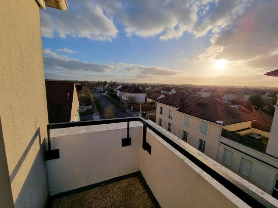 "Bienvenue" Appartement T2 Meuble Савигны-Ле-Темпле Экстерьер фото